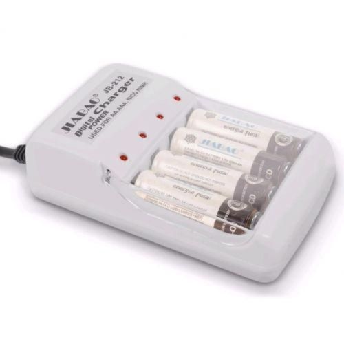 Зарядний пристрій з ААА акумуляторами Jiabao Digital Charger JB - 212 AA / AAA