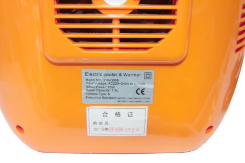 Автомобильный холодильник с функцией нагрева - Car Cooler and Warmer Box CB-D008 на 8 литров от прикуривателя