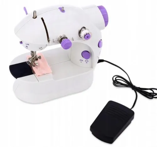 Профессиональная швейная машинка 4 в 1 Mini Sewing Machine SM-202A (WJ-08), Портативная мини машинка 201 для шитья с адаптером и педалью для дома Белая