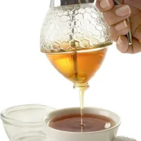 Диспенсер для меду Honey Dispenser ручний дозатор 200 мл, ємність колба для соусів, карамелі, варення, диспенсер-дозатор на підставці 10*15 см