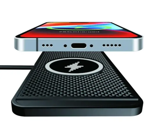 Автомобільна бездротова зарядка Car Wireless Pad C1 15W для зарядки телефону, силіконовий зарядний килимок в авто з антиковзаючим покриттям чорний