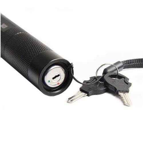 Потужна лазерна указка Green Laser Pointer YL - 303 1000mw, акумуляторний зелений лазер з ключем BL-303 діодний з насадкою ефектів для презентації