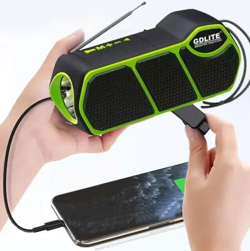 Бездротова Bluetooth колонка ліхтар Solar Gdlite GD - 11 1500 mAh з сонячною панеллю, акумуляторний радіоприймач з ліхтариком FM Power Bank Зелений