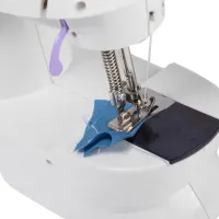 Профессиональная швейная машинка 4 в 1 Mini Sewing Machine SM-202A (WJ-08), Портативная мини машинка 201 для шитья с адаптером и педалью для дома Белая