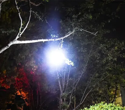 Акумуляторна підвісна лампа Solar Lamp BL-2022 на сонячній батареї, Підвісний світлодіодний ліхтар на гачку для кемпінгу на акумуляторі JD-2022
