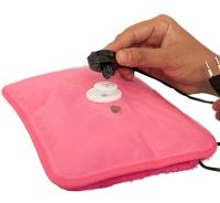 Электрическая водяная грелка Hot Water Bag HD-03 для согревания рук 500W Плюшевая мягкая муфта электрогрелка с подогревом 34х24 см от сети Розовая