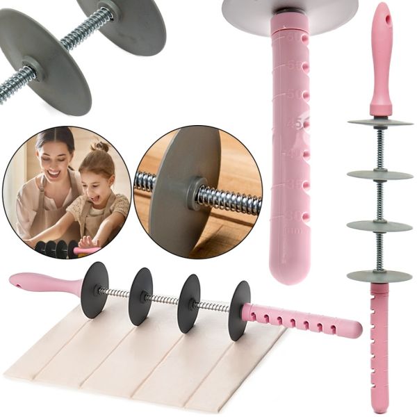 Ручна ніж-качалка Sweet Blade Roller скалка з чотирма ножами для нарізки і розкочування листового тіста, роликовий ніж різак для кондитерських виробів