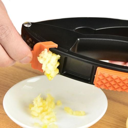 Багатофункціональний подрібнювач часнику очищувач Multifunctional Garlic Presser YFZ-061 часничниця, ручний прес овощечистка терка для овочів