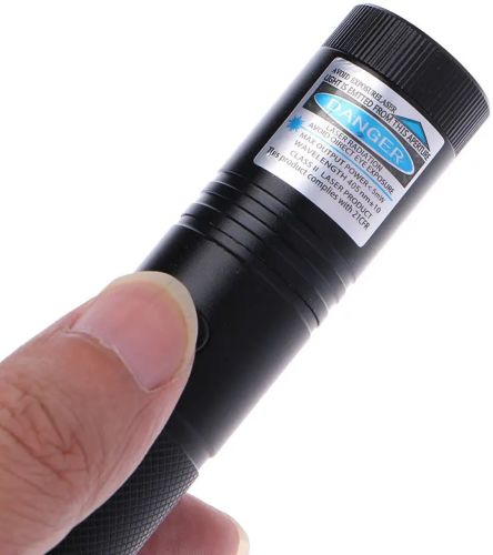Лазерная указка Laser Blue YX-B008 10000mW синий лазер со сменными насадками до 50 км, астрономический лазерный целеуказатель на аккумуляторе B008