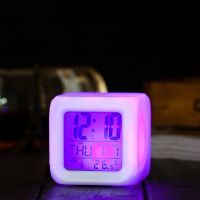 Годинник кубик світяться CX-508, електронні світлодіодні LED годинник-нічник хамелеон Hello Kitty з будильником і термометром