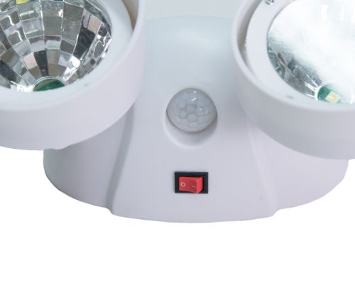 Вуличний настінний світлодіодний ліхтар прожектор Cordless Night Eyes ULK-N22 з датчиком руху, бездротовий світильник на стіну від батарейок Білий