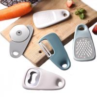 Брелок-органайзер Kitchenware з кухонного приладдя 5 предметів, Набір для кухні Терка, відкривачка, ніж, овощечистка на брелоку для кемпінгу
