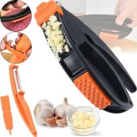 Багатофункціональний подрібнювач часнику очищувач Multifunctional Garlic Presser YFZ-061 часничниця, ручний прес овощечистка терка для овочів