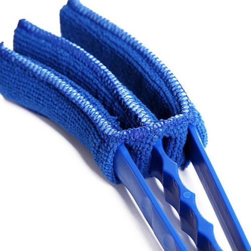 Щітка для віконних жалюзі Window Blind Cleaner Duster Brush потрійна щітка для прибирання та очищення і радіаторів від пилу з насадками з мікрофібри