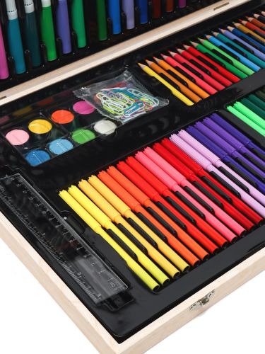 Художній набір для творчості A-Toys 220 предметів в дерев'яному валізі, дитячий комплект маркерів і олівців в кейсі для малювання Art Set