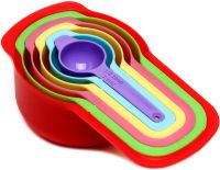 Набор мерных чашек и ложек Measuring Cup комплект 6 штук, пластиковые разноцветные емкости весы для сухих и жидких ингредиентов 250 мл