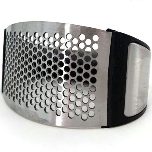 Прес подрібнювач Arc-Shaped Garlic Press для часнику, Ручна часничниця, Часникодавка, натискна часникодавилка з нержавіючої сталі Чорна