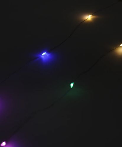 Внутрішня кольорова гірлянда Роса RGB 5 м нитка крапля роси на мідному дроті 50 діодів, LED Світлодіодна новорічна гірлянда-нитка на батарейках M