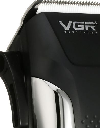 Чоловіча професійна машинка VGR V-120 Pro для стрижки волосся 8 насадок, Тример Електробритва для окантовки бороди і вусів від мережі 10w Чорний