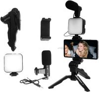 Набір блогера Video Making Kit ay-49 4 в 1 комплект штатив з кріпленням для телефону, LED підсвічуванням і мікрофоном для селфи і Відео Android IOS