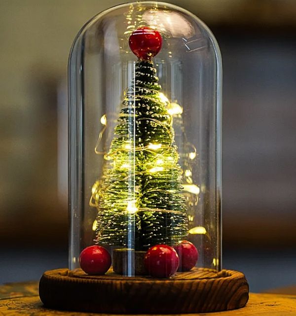 Новорічна ялинка в скляній колбі 15 см Christmas Light з LED гірляндою і кулями, настільний декоративний Різдвяний нічник на батарейках